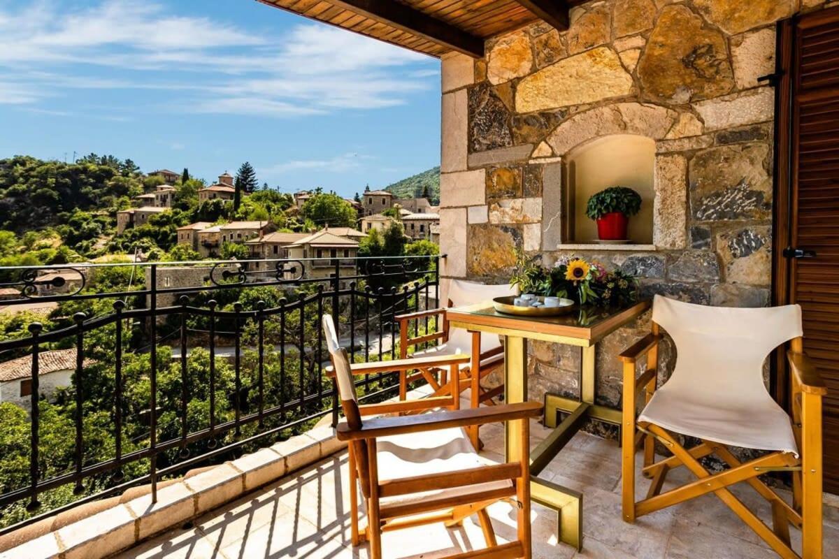 Stemnitsa Stone Residence - Comfy Mountain Getaway Екстер'єр фото