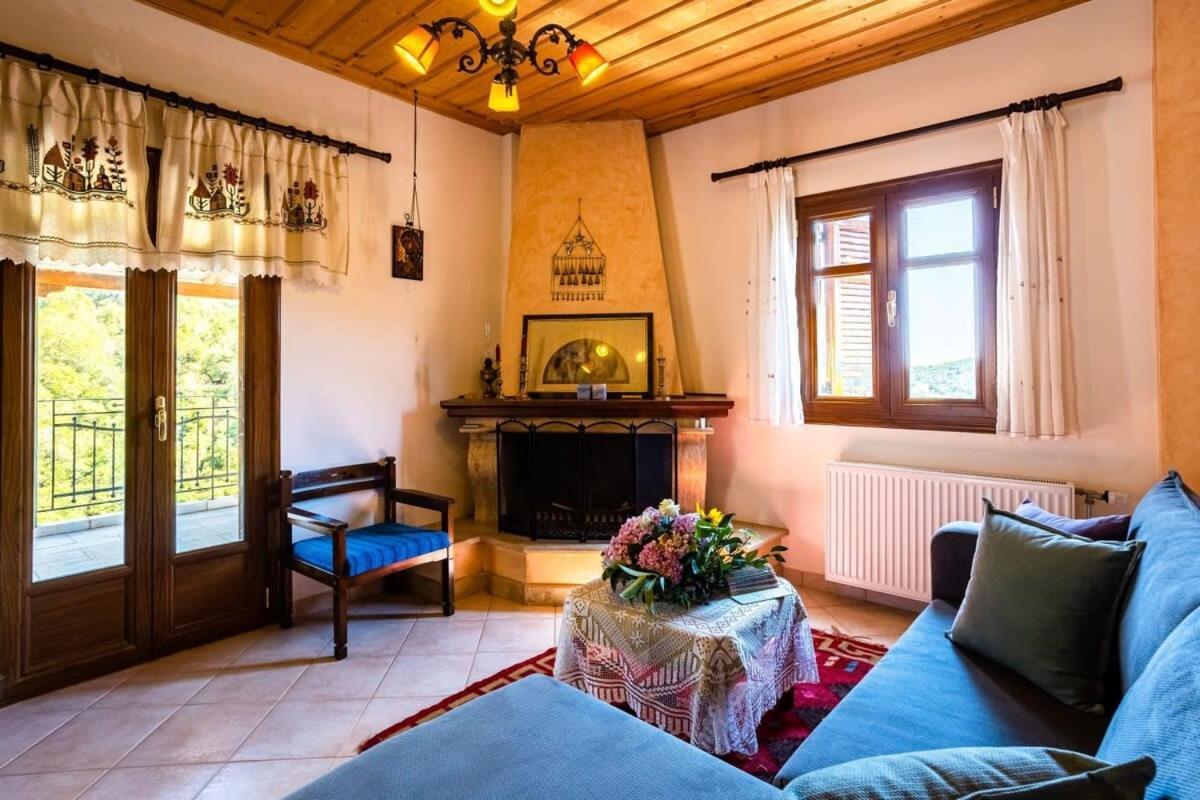 Stemnitsa Stone Residence - Comfy Mountain Getaway Екстер'єр фото